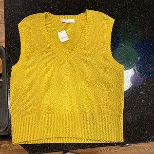 NWT Free people Yellow V-Neck Sweater Vest